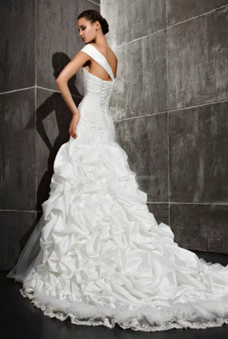 Amour Bridal испанское свадебное платье 2