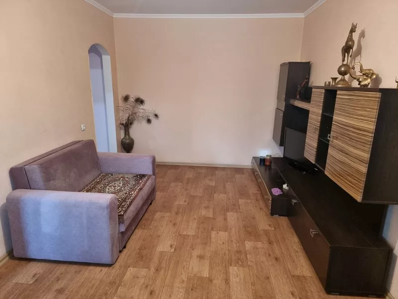 посуточно и по часам в г. Уральск 2