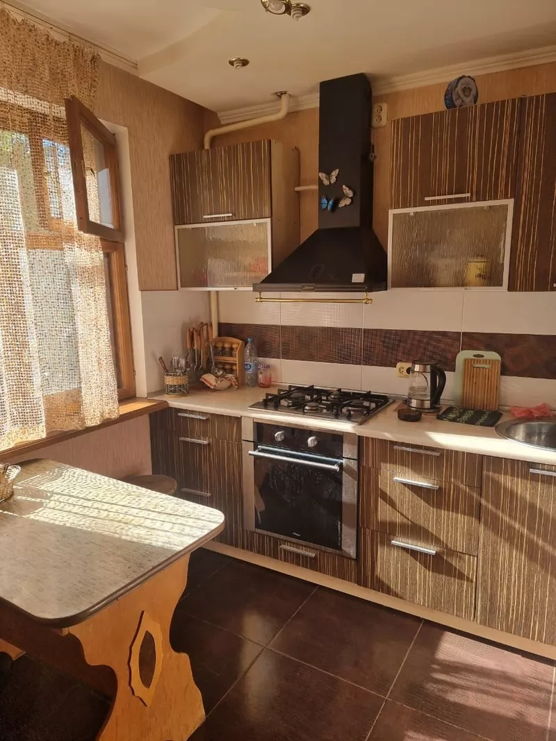 посуточно и по часам в г. Уральск 6