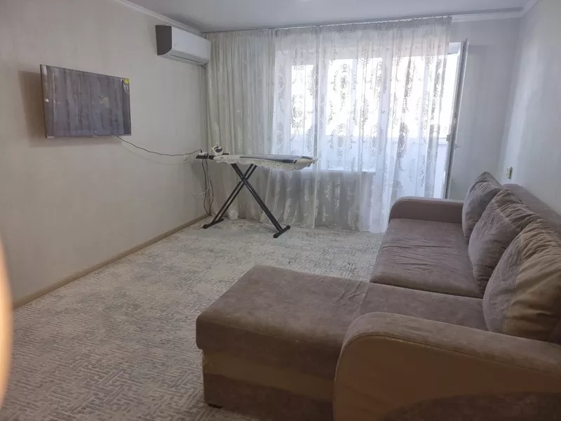 сутки часы  центр 8