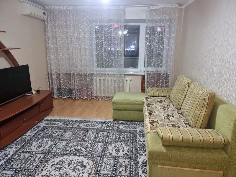  сдам посуточно 1-,  2- , 3-комнатную квартиру