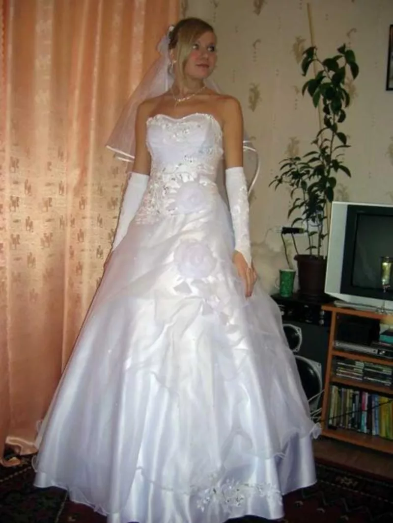 Красивое свадебное платье,  размер 